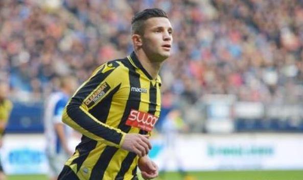 多的观众 多的观众