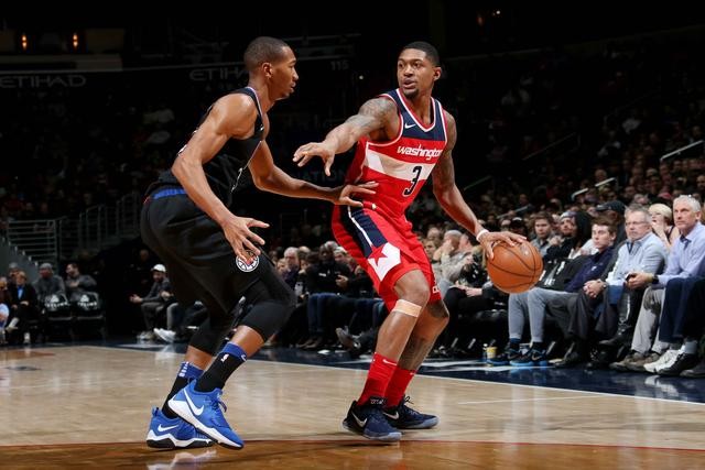 与他们同场 与他们同场