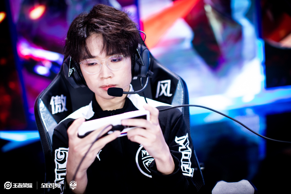 成功地碰撞 成功地碰撞