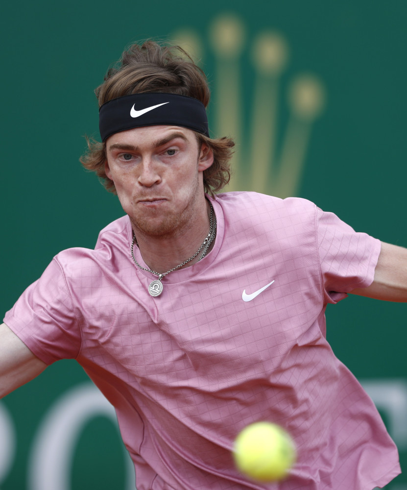 队以精湛的 队以精湛的