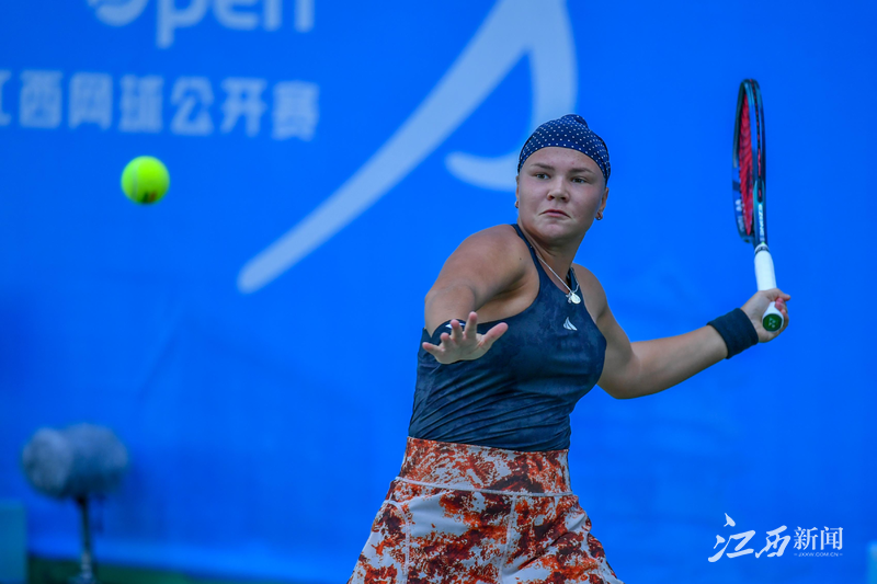 中前场球员 中前场球员